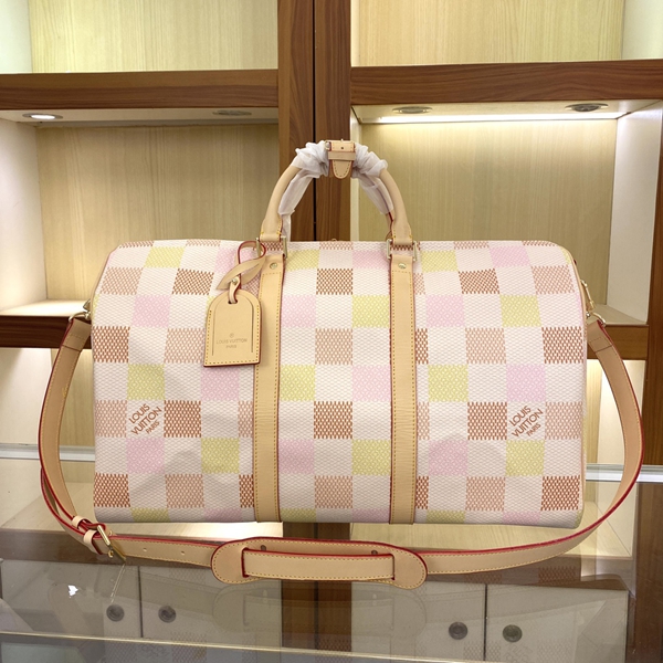 ルイヴィトンバッグ正面デザイン